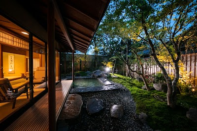 数寄の宿 野鶴亭