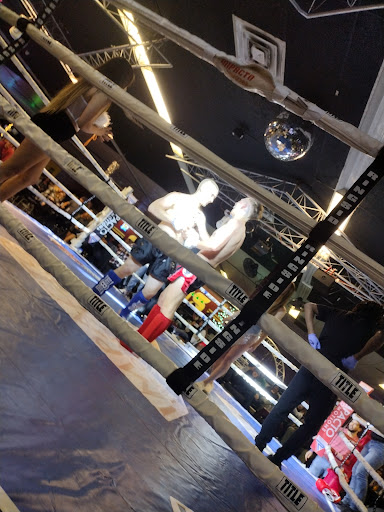 Chispas Discotheque - Visual