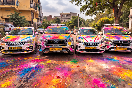 Celebrate the festival of colors with safe, reliable, and comfortable rides from Delhi Airport wi…