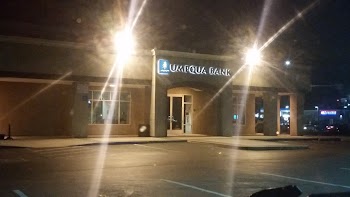 Umpqua Bank photo