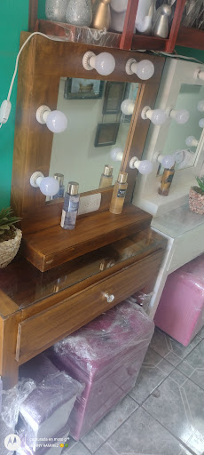 Muebles y decoraciones conny - Thumbnail