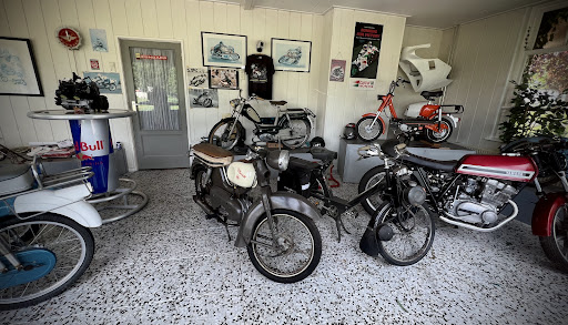 René Bloem Schade-auto's - Thumbnail