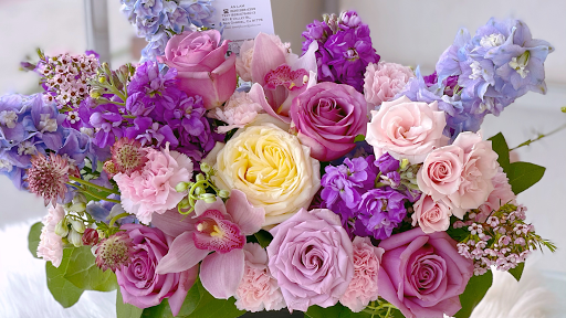 Dannhi Flowers - Thumbnail