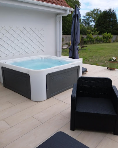 Photo de Côté Piscine à Excenevex (74140)
