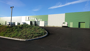 Photo n°15 de PIERRE AUTO à Gond-Pontouvre (Magasin d'outillage)