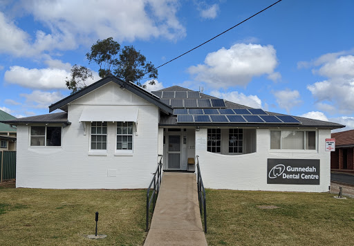 Gunnedah Dental Centre - Dr Karthikeyan Muthusamy BDS DClinDent
