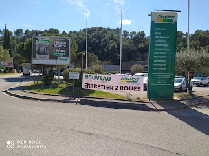 Photo n°43 de Feu Vert à Trans-en-Provence (Magasin d'articles pour remorques)