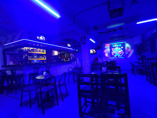 Happy Hour Sport Bar & Karaoke Gallery - Mexico
