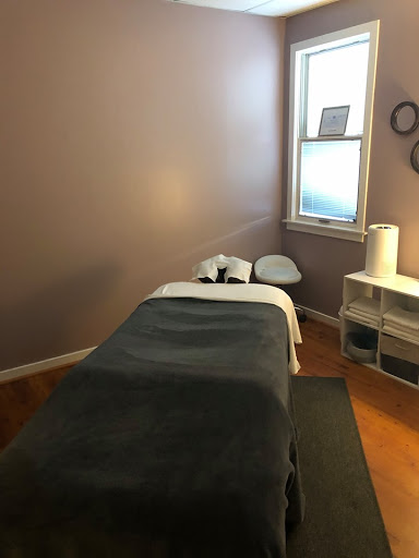 Caring Hands Therapeutic Massage - Thumbnail