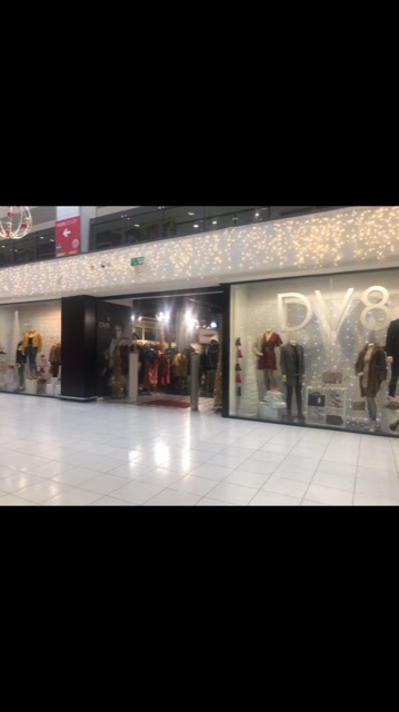 DV8 photo 2