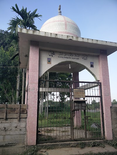 Photos of Khorachor Graveyard