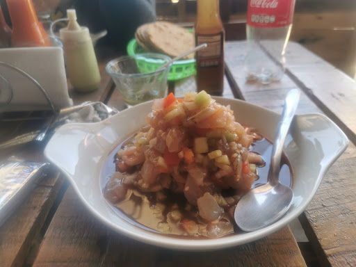 Tacos y Mariscos el Dogout del Cholo - Thumbnail