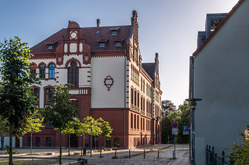 John-Brinckman Gymnasium