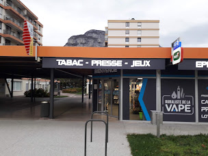 Photo n°3 de TABAC SNC FAVIER EPICERIE E-CIGARETTE PRESSE LOTO PMU à Barby (Boutique de cigarettes électroniques)