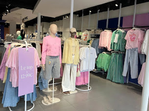 Photo n°1 de PIMKIE à Chalon-sur-Saône (Magasin de vêtements pour jeunes)