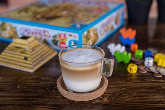 Kisah Board Game Cafe, Author: Andrew Agassi