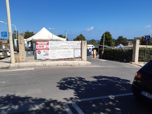 Autolavaggio/Parcheggio Sodaro