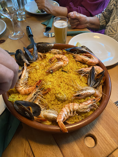 La Libación Wein-Cocktail-Tapas Bar