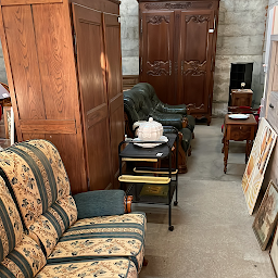 Photo n°16 de Premium ameublement à Excideuil (Magasin d'antiquités)