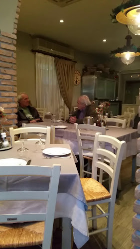 Opinii despre Εστιατόριο Θεσσαλία în Κηφισιά - Εστιατόριο