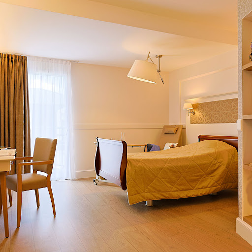 Photo de Le Parc Saint-Charles - Ehpad à Chartres (28) | LNA Santé à Amilly (28300)