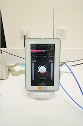 Photo n°4 de Dr Julie DEMOULIN - Parodontologie exclusive Paris - Soins Des Gencives à Paris (Dentiste)