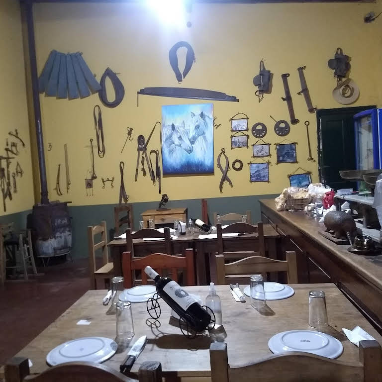 El Viejo Almacén de Pablo Acosta - Restaurante Argentino en Bahía Blanca