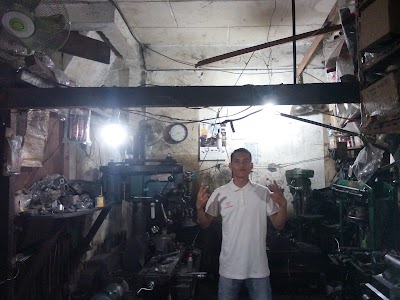 Photos of Samurai Paint - Perdana S/V