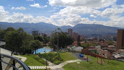 Photos of UVA Ilusi&oacute;n Verde