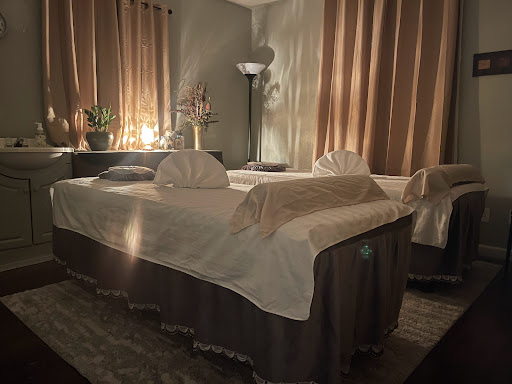 Central Massage Spa