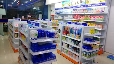 Photos of Apotek Kimia Farma Senaken