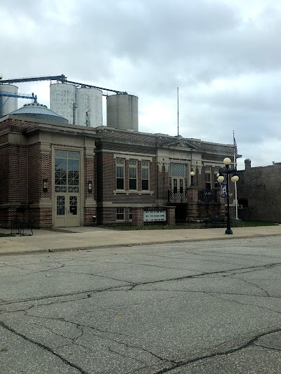 Traer Public Library