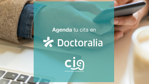 Dr. Filiberto Soto Sigg, Ginecólogo