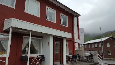 Photos of Gistih&uacute;s J&oacute;a