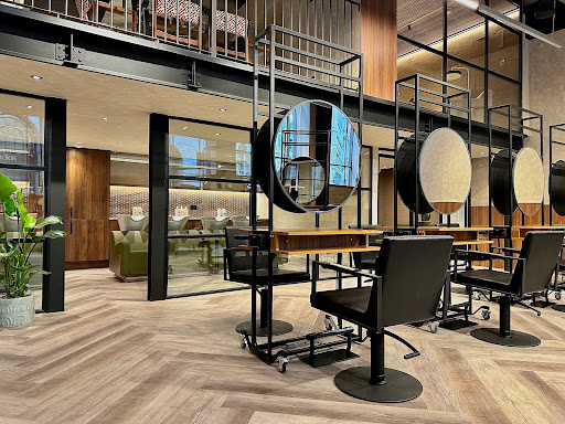 Samantha Cusick London