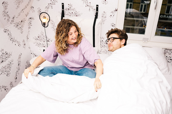 Kaboom Hotel by null