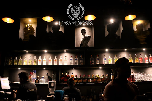 Casa de Dioses - Thumbnail