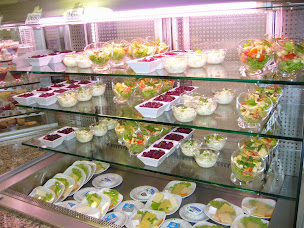 Photo n°21 de Restaurant / Self Le BELMONT à Saint-Michel-sur-Meurthe (Cafétéria)