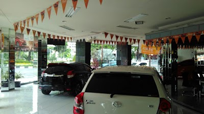 Photos of DEALER TOYOTA JATIM