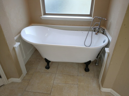 DR Plumbing & Home Renovations - Thumbnail