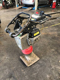 Photo n°18 de France TP SUD Location - Matériels et engins TP à La Laupie à La Laupie (Service de location d'équipement de construction)