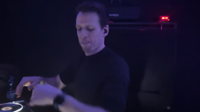 Kommentare und Rezensionen über PiX Discoteca Gastrogruppo SA