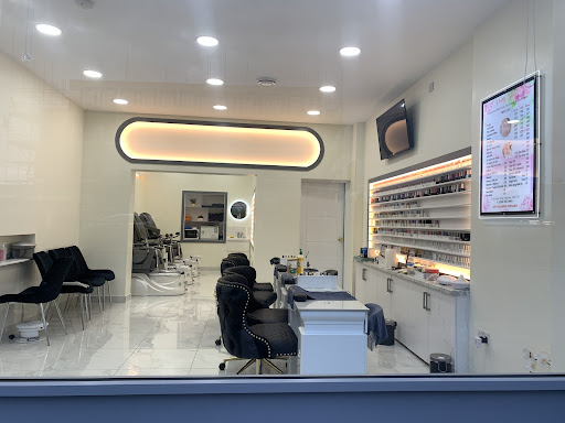 Pretty Nails Edgware