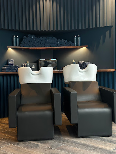 Les Hommes D'Abord Coiffeur Homme Barbier - Thumbnail