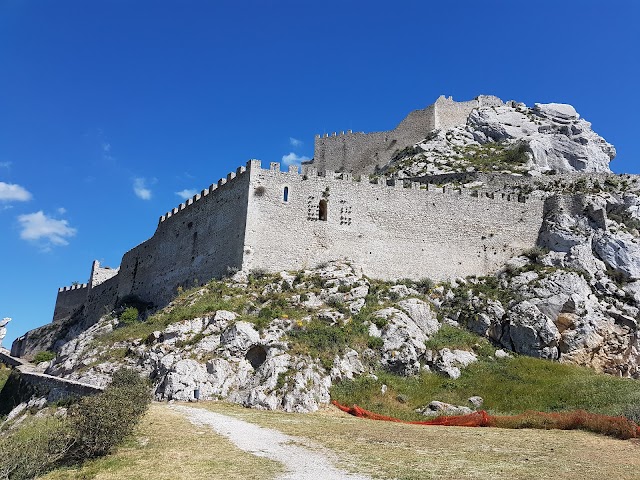 Castello Manfredonico