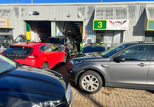 S & H Jaguar & Land Rover Specialist