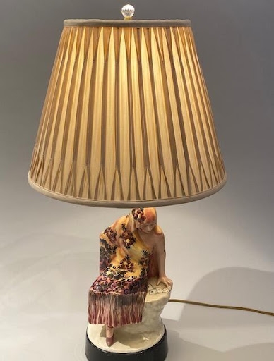 Biltmore Lamp & Shade Gallery - Thumbnail