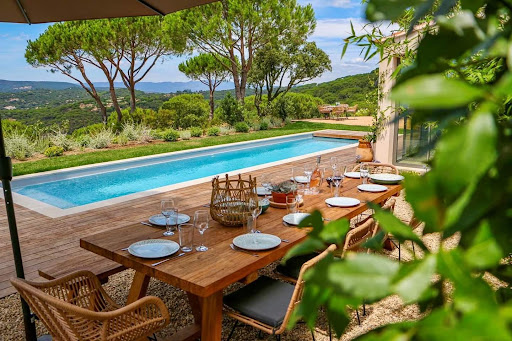 Photo de Piscine Lagon Bleu à Oppède (84580)