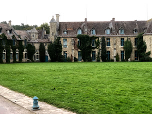 Photo n°13 de Easy cab services à Livry-Gargan (Service de chauffeur privé)