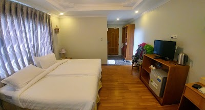 Photos of Inle Cherry Queen Hotel